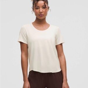 lululemon Modal-Silk Twist-Back Short-Sleeve shirt, Women’s M in Light Ivory